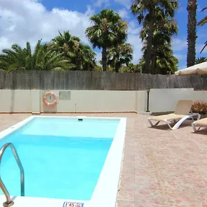 https://villa-cielo-azul.in-canary-islands.com